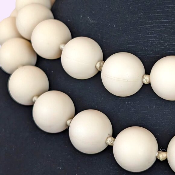 Chew Beads Silicone Sensory Necklace - Picture 2 of 6